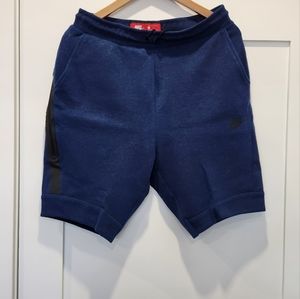 Nike tech fleece shorts